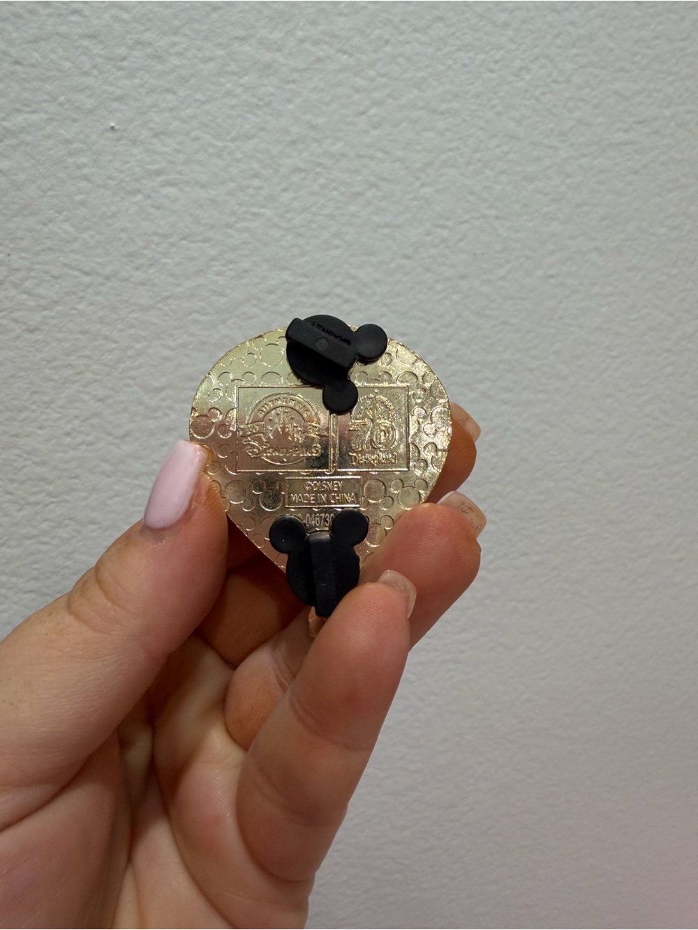 NEW Disneyland 70th Hot Air Balloon Pin - Picture 3 of 5